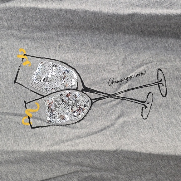 S/S Holiday T-shirt - Picture 2 of 4